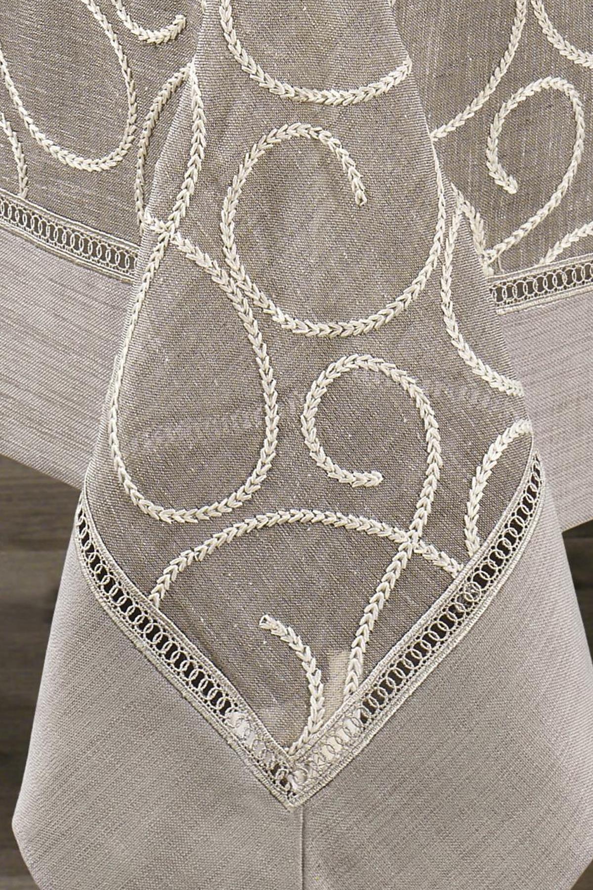 Mantel de color crema con estampado y tratamiento antimanchas, con elegantes detalles bordados, 160x260 cm