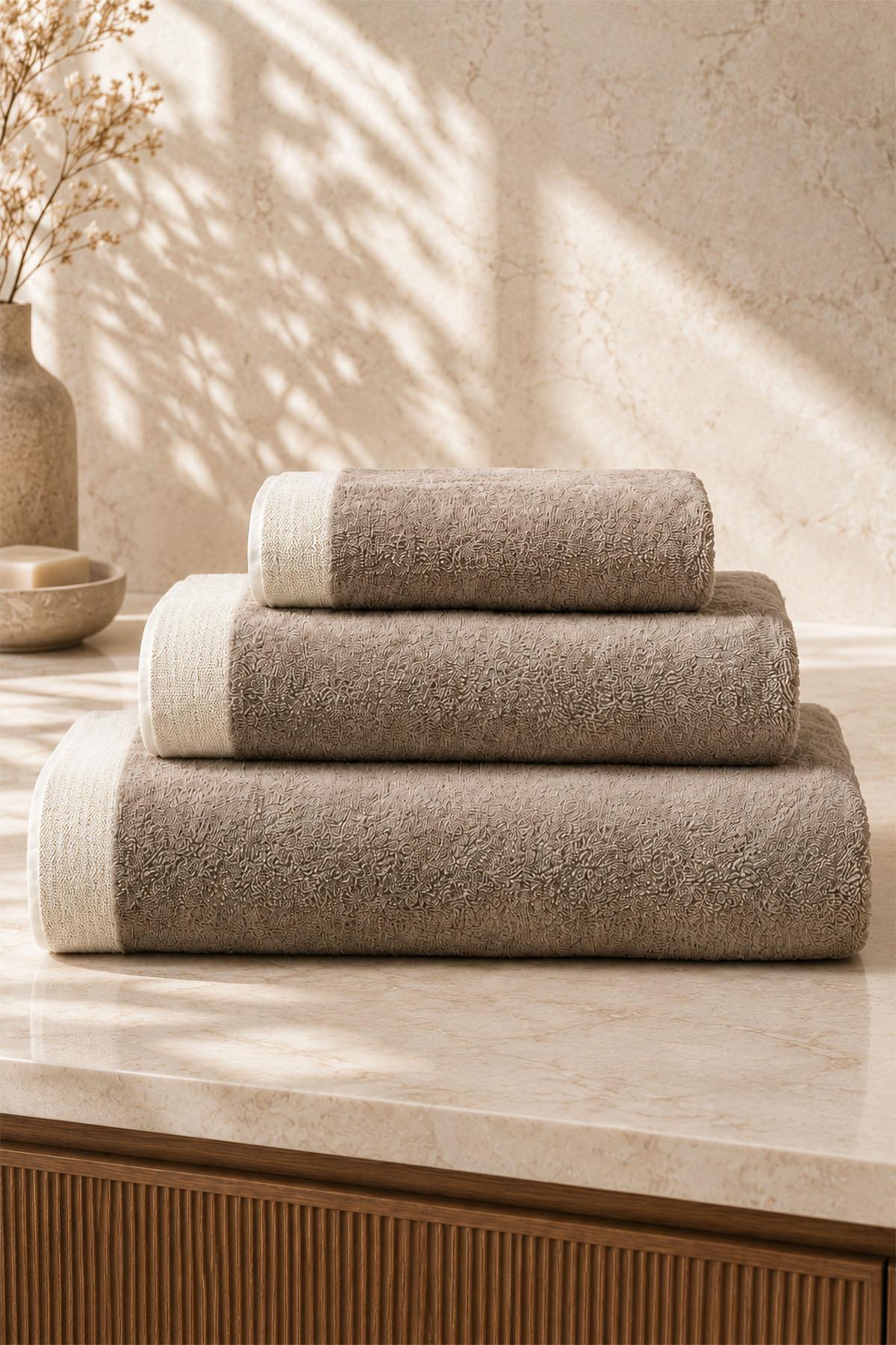 Toalla facial Pofina Low Twist Fluffy (50 x 90 cm)