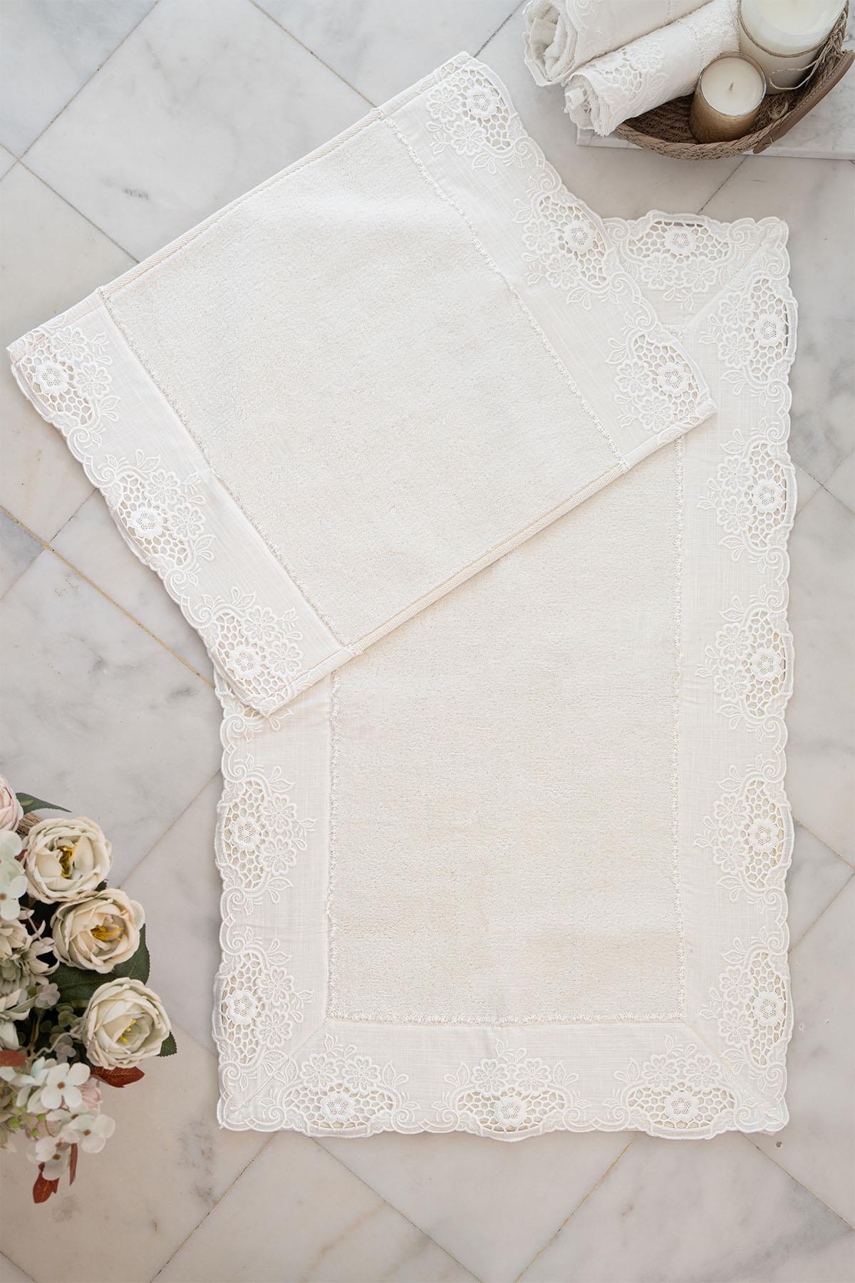 Juego de 2 alfombrillas Puerta con bordado floral (60 x 100 cm)