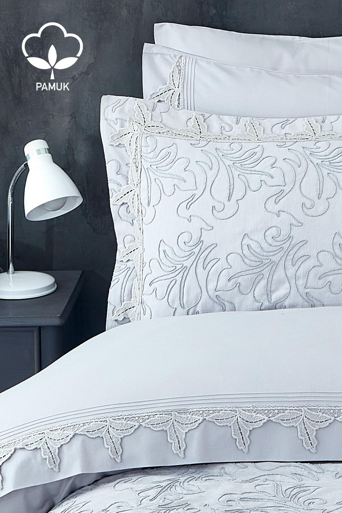 Juego de ropa de cama y colcha Ribera de 9 piezas para cama doble - Nazik Home - ¡Dale valor a tu hogar!