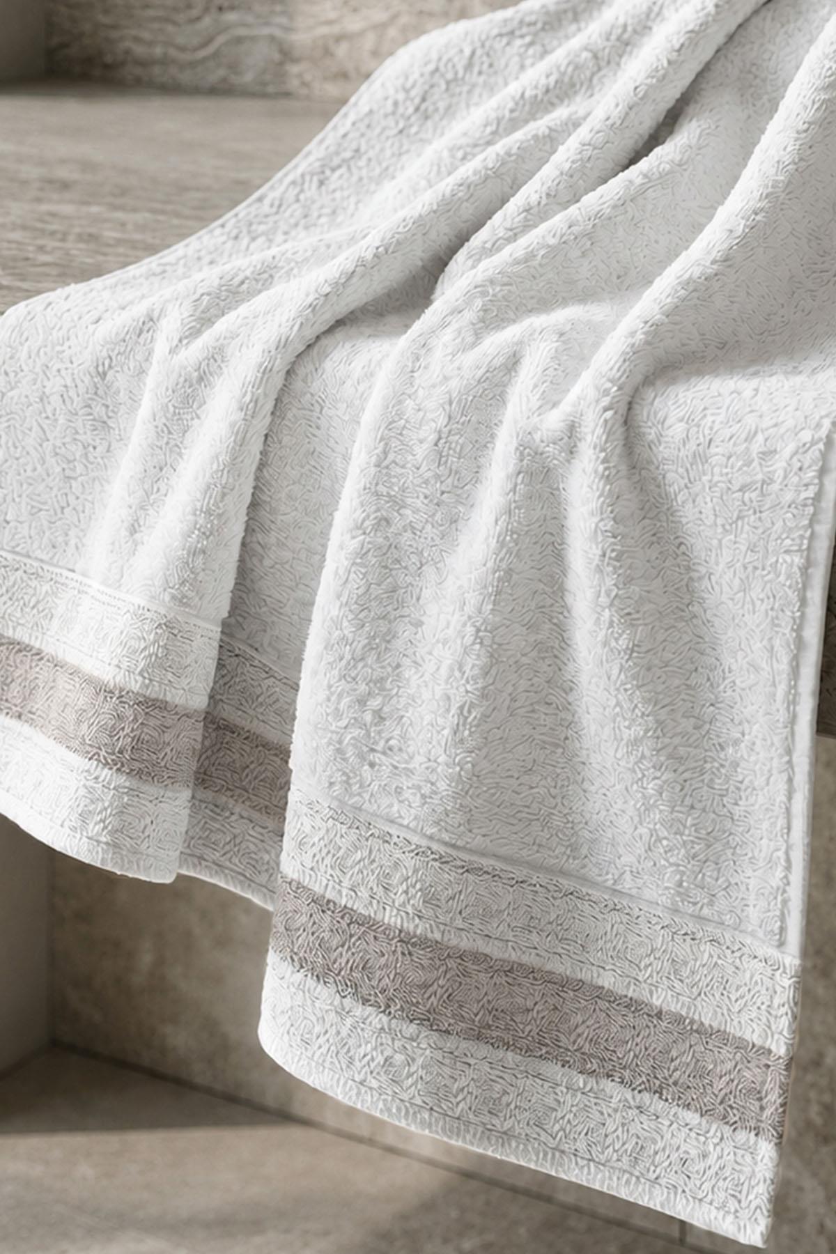 Toalla de baño Samos con rayas (90 x 150 cm)