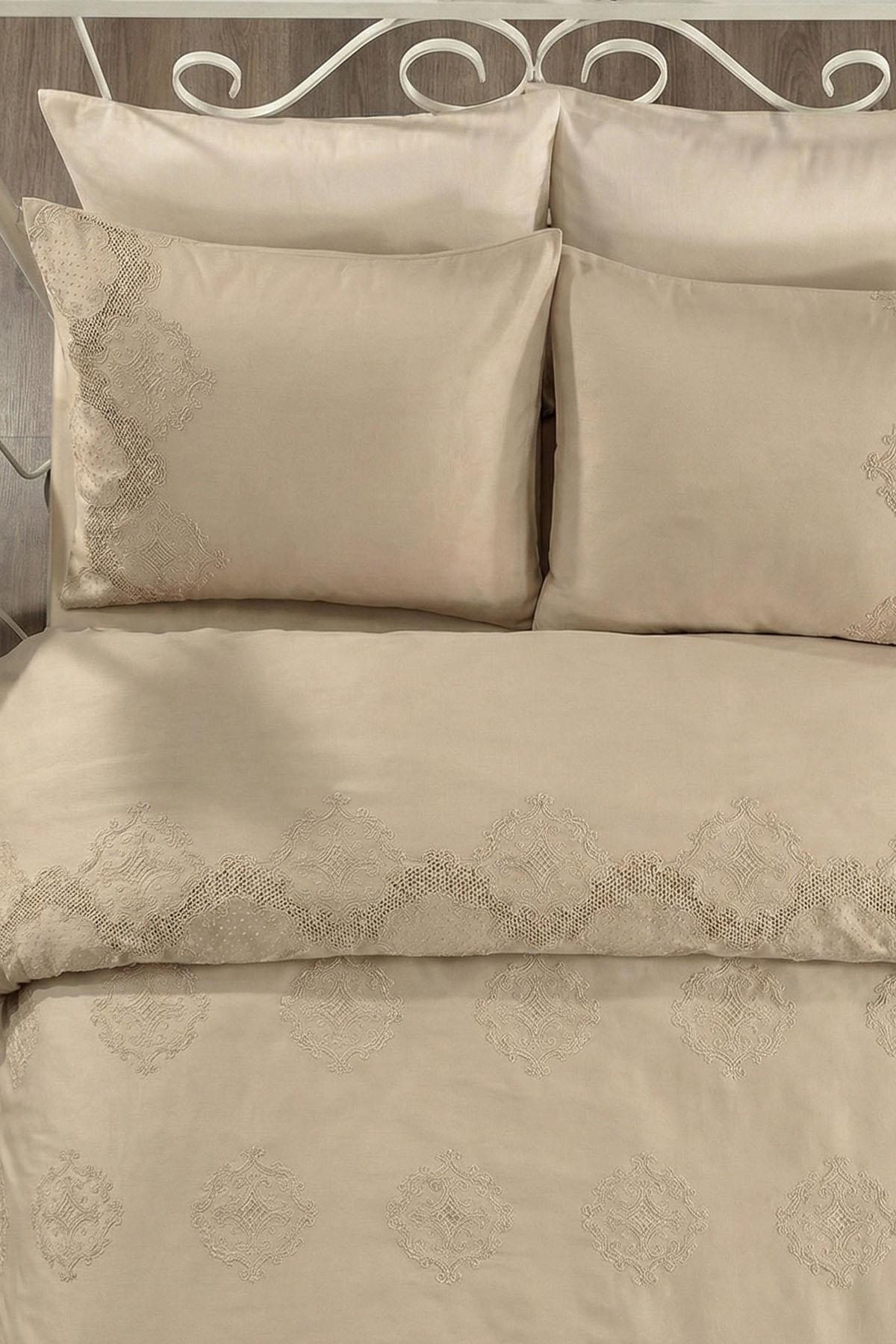 Simena Embroidered Cotton Satin Double 6-Piece Duvet Cover Set