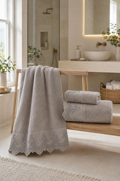 Embroidered Canvas Hand Towel (30 x 50 cm)