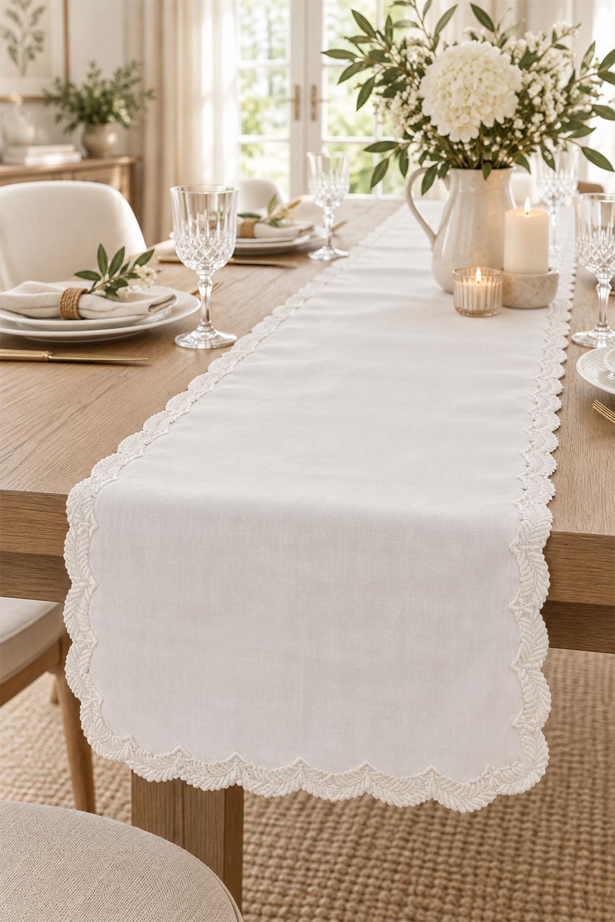 Elegante camino de mesa bordado, resistente a las manchas y de fácil cuidado (40 x 140 cm)