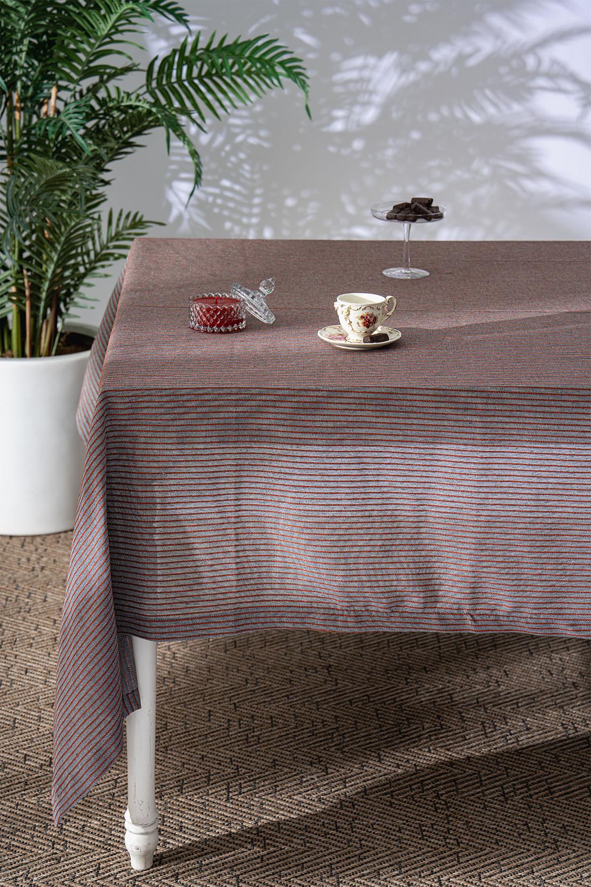 Mantel antimanchas Loris (160 x 260 cm)