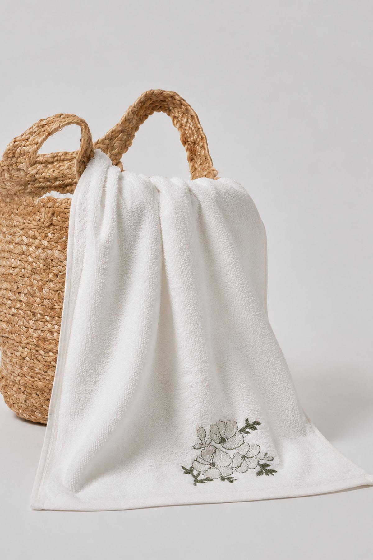 Toalla de cara Nella con estampado floral (50 x 90 cm)