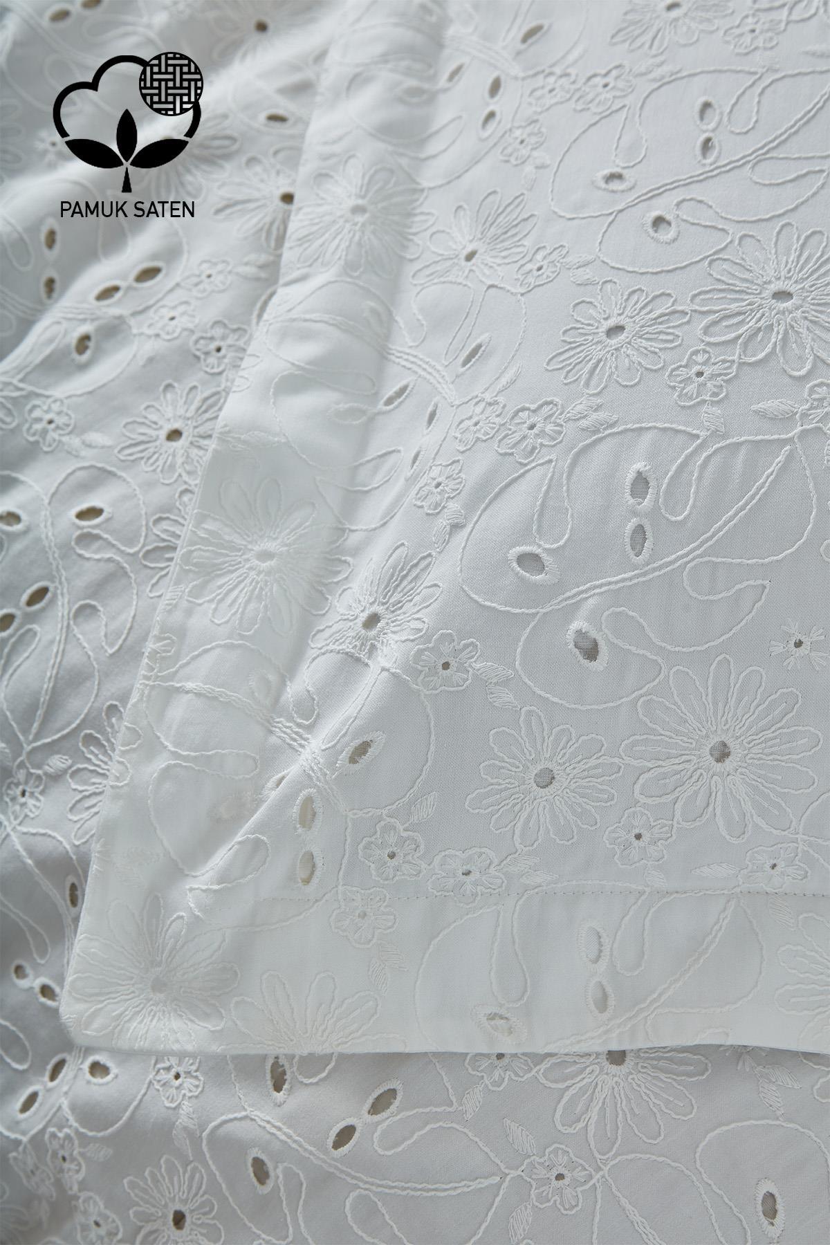 Juego de funda nórdica de satén de algodón blanco con bordados florales, vista detallada de la colcha para cama doble