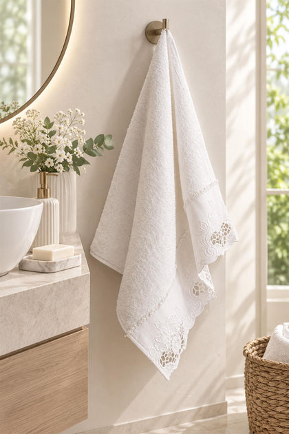 Puerta Flower Embroidered Hand Towel (30 x 50 cm)